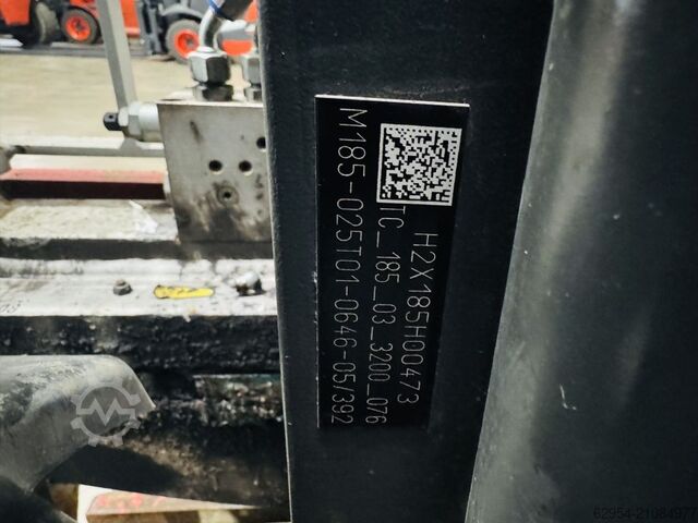 Treibgasstapler Linde H 25 T-02 EVO Triplex Kabine STVO ZVG