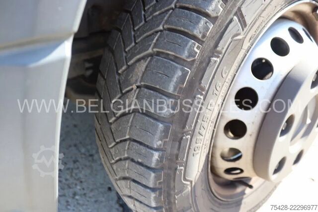 マイクロバス Mercedes-Benz Sprinter / Transfer / Manual gearbox