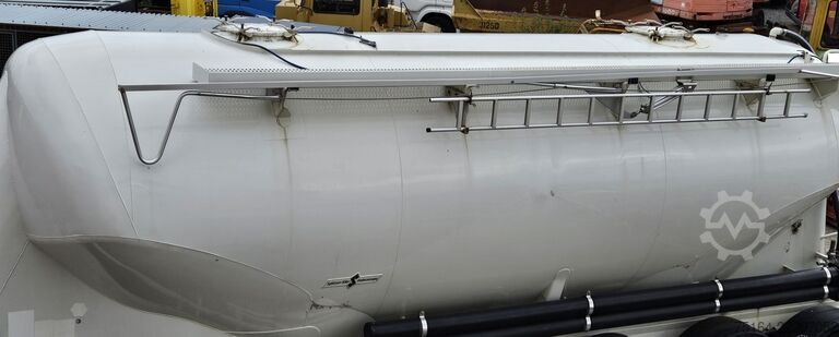 Semirreboque silo Spitzer SF 2737/2P
