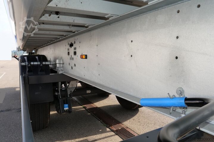 半挂车 SCHMITZ GOTHA SKI 24 SL