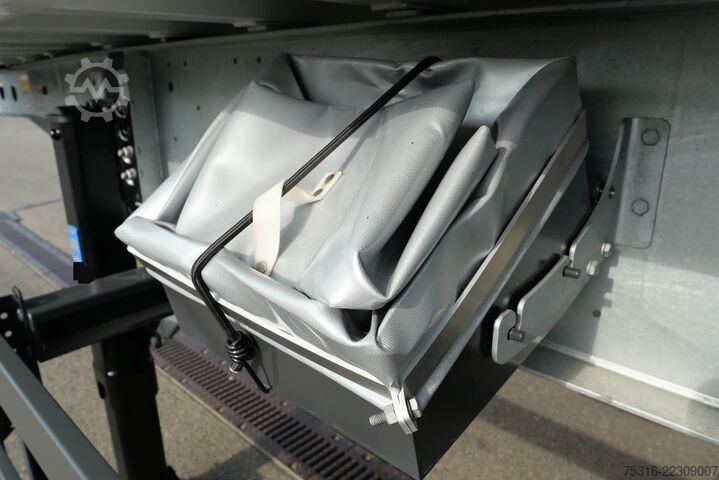 半挂车 SCHMITZ GOTHA SKI 24 SL