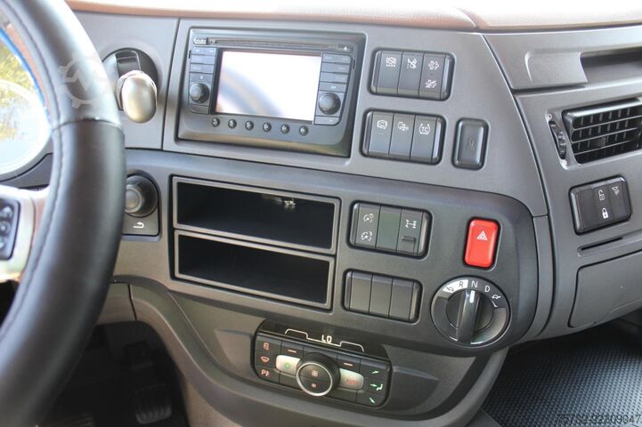 Standardni tegljač Daf 530 SSC  Navi  Kühlbox  Leder  Standklima   ACC