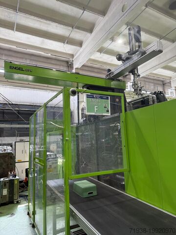 Машина за леене под налягане Engel DUO 7050/1100