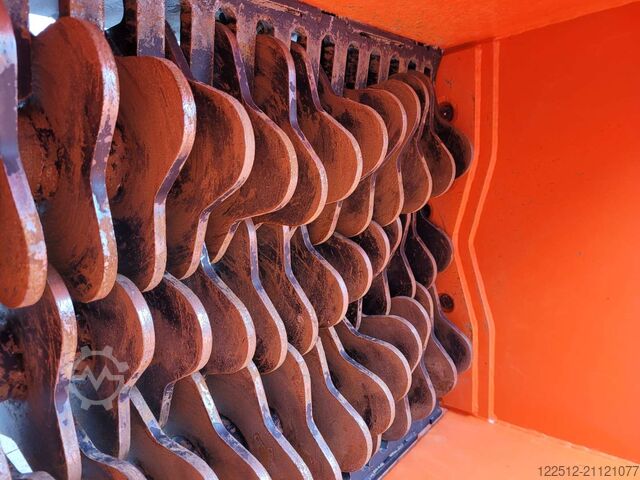 เครื่องแยกใบมีด Wolf Technik für Baumaschinen Terra-Star TSE.083.S154