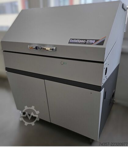 Spektrofotometrs Shimadzu SolidSpec 3700 Shimadzu SolidSpec-3700 UV-VIS-NIR