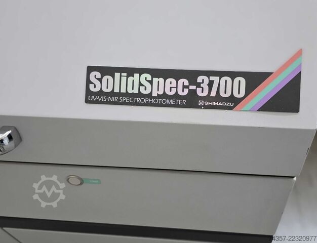 Spektrofotometrs Shimadzu SolidSpec 3700 Shimadzu SolidSpec-3700 UV-VIS-NIR