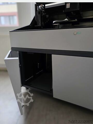 Spektrofotometrs Shimadzu SolidSpec 3700 Shimadzu SolidSpec-3700 UV-VIS-NIR