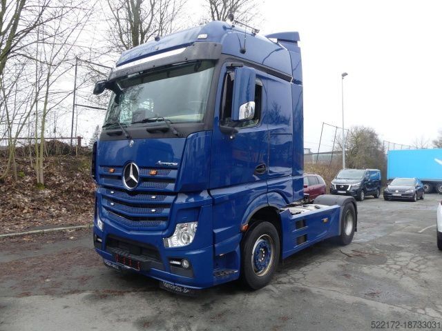Standard tractor unit Mercedes-Benz Actros 1848 LS 4x2