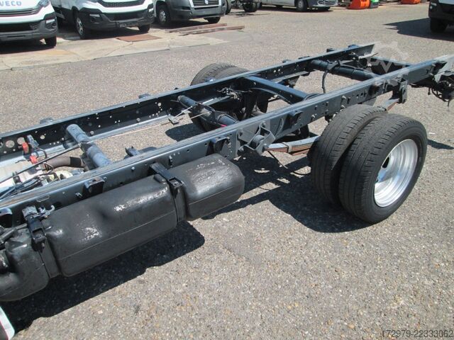 Bestelwagenchassis IVECO 35 C13*Fahrgestell*
