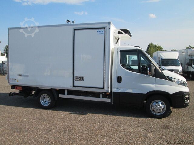 Koelwagen met geïsoleerde laadbak IVECO 35 C14*Maxi-Carrier Kühlkoffer 3.70m*Klima*LBW*