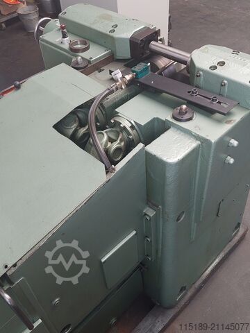 Stroj za valjanje navoja PeeWee P20SR