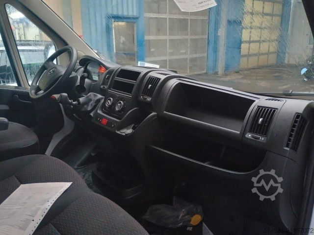 Кутиевиден ван OPEL Movano C L4 3,5t 2.2D Koffer mit Ladebordwand