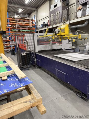Laser cutting machine Bystronic Bystar 3015