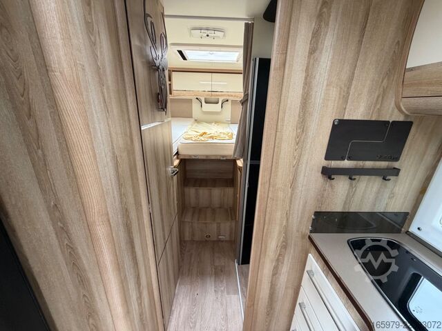 Semi-integrated camper GIOTTILINE Therry T32