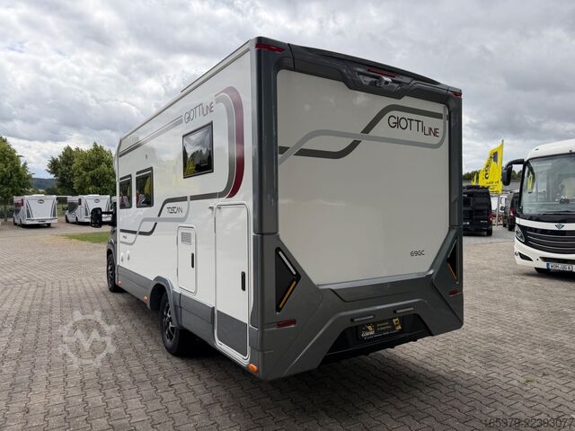 Semi-integrated camper GIOTTILINE Toscan 69GC