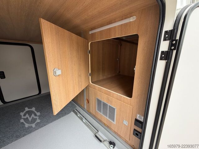Semi-integrated camper GIOTTILINE Toscan 69GC