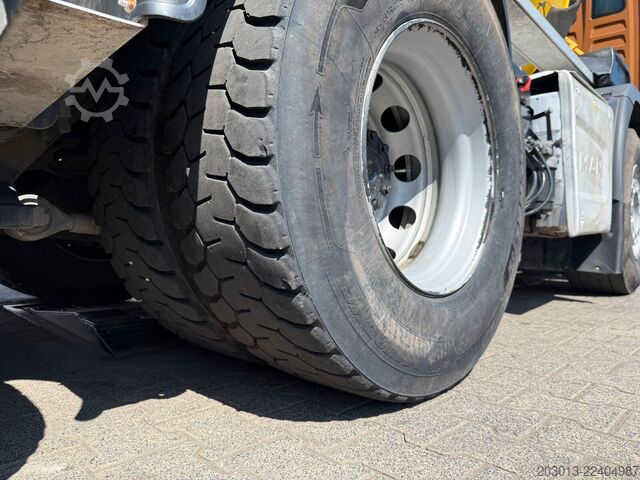 Camión hormigonera MAN 35.400 8x4 BB CH Betonmischer Liebherr