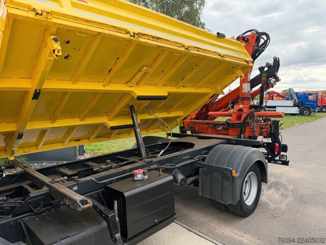 Furgón volquete MAN TGM 8.180 Kipper KRAN Greifer