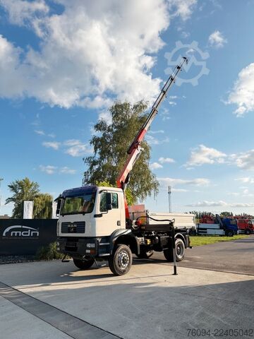 Camión volquete MAN TGM 18.330 4x4 Kipper KRAN 17m FUNK AHK