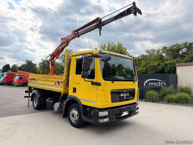 Furgón volquete trilateral MAN TGM 8.180 Kipper KRAN Greifer
