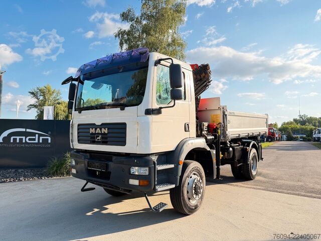Camión volquete trilateral MAN TGM 18.330 4x4 Kipper KRAN 17m FUNK AHK