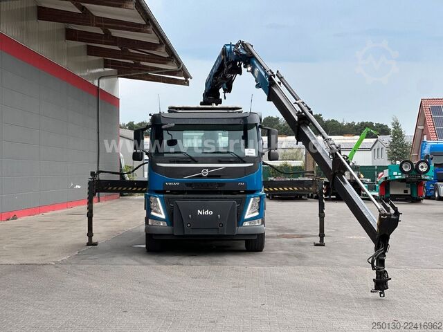 Abrollkipper VOLVO FM 410 8x4 BL Tridem VDL & ATLAS 206.3E LK *10 m