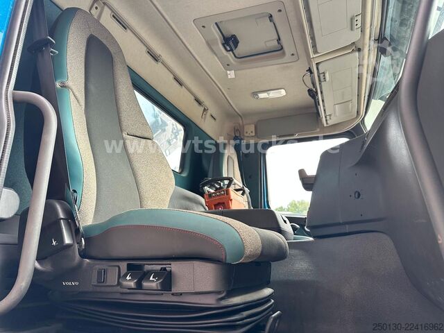 Abrollkipper VOLVO FM 410 8x4 BL Tridem VDL & ATLAS 206.3E LK *10 m