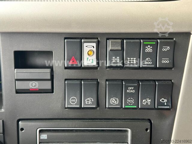 Abrollkipper VOLVO FM 410 8x4 BL Tridem VDL & ATLAS 206.3E LK *10 m