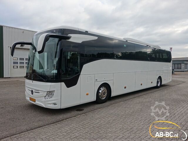 Reisebus MERCEDES-BENZ Tourismo RHD, 55 Sitze, Euro 6