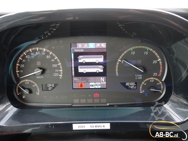 Reisebus MERCEDES-BENZ Tourismo RHD, 55 Sitze, Euro 6