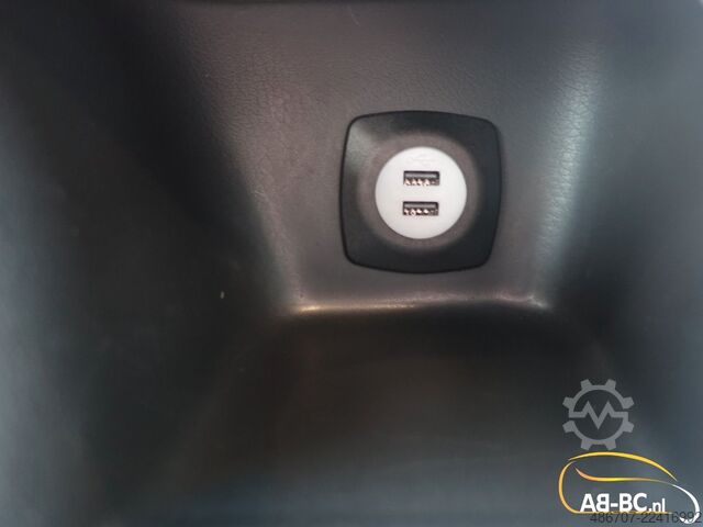 Reisebus MERCEDES-BENZ Tourismo RHD, 55 Sitze, Euro 6