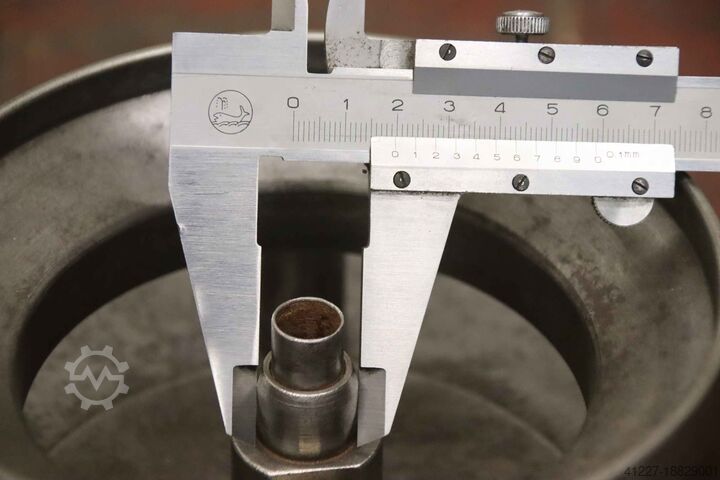 Čak prirubnica Röhm 55021/22-6  Ø 210 mm