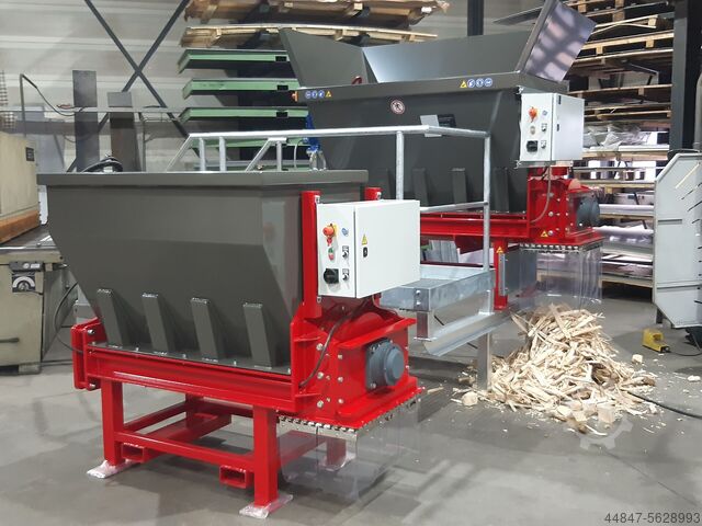 Mesin Penghancur Pallet Precrusher Kayu LUMAGO D.S.C. Dutch Shredder Company PYTHON 1300