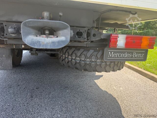 厢式货车 MERCEDES-BENZ 917 A 4x4 Allrad Einzelbereift 6m Koffer Klima