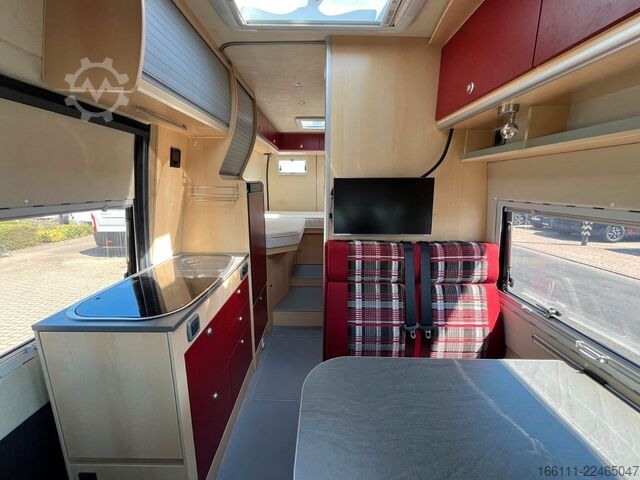 Autocaravana LA STRADA Avanti EB - tiefe Einzelbetten -  - Solar