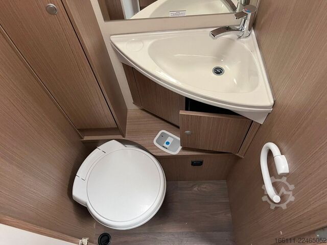 Autocaravana semi-integrada CARADO T 334 - Hub/Einzelbetten -  - Klima