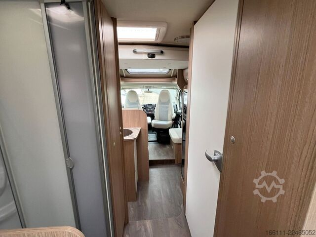 Autocaravana semi-integrada CARADO T 334 - Hub/Einzelbetten -  - Klima