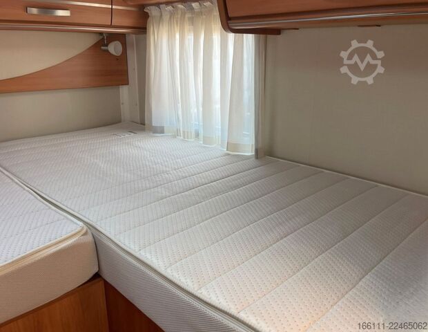 Camper integrale HYMER/ERIBA Exsis 578 - Hub/Einzelbetten -  -