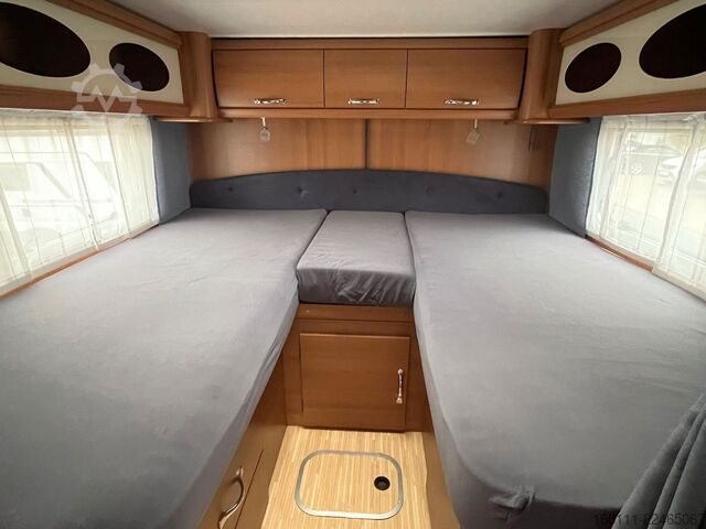 Camper semintegrato LMC T 708 G - Einzelbetten - Klima - Markise -