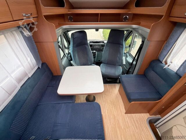 Camper semintegrato LMC T 708 G - Einzelbetten - Klima - Markise -