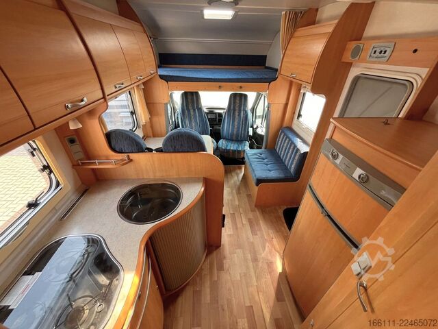 Camper mansardato LMC Liberty A 698 G - Festbett - Klima - Markise -