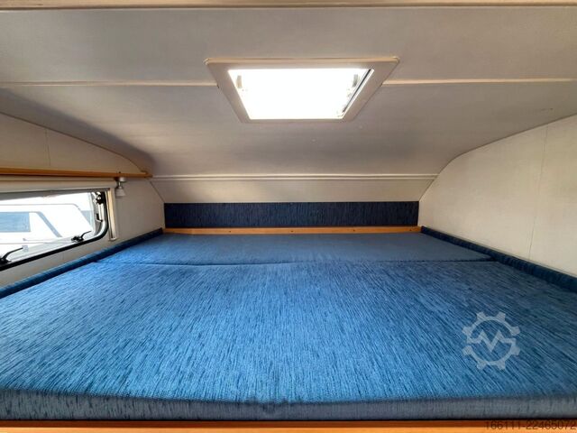 Camper mansardato LMC Liberty A 698 G - Festbett - Klima - Markise -