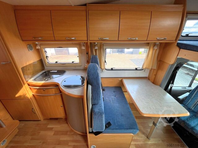 Camper mansardato LMC Liberty A 698 G - Festbett - Klima - Markise -