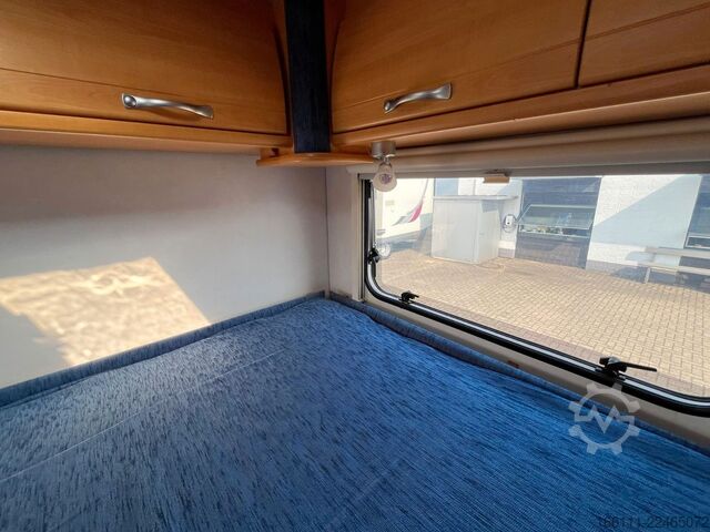 Camper mansardato LMC Liberty A 698 G - Festbett - Klima - Markise -