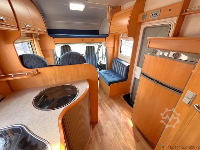 Camper mansardato LMC Liberty A 698 G - Festbett - Klima - Markise -
