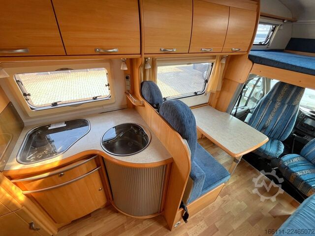 Camper mansardato LMC Liberty A 698 G - Festbett - Klima - Markise -