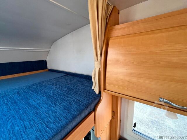 Camper mansardato LMC Liberty A 698 G - Festbett - Klima - Markise -