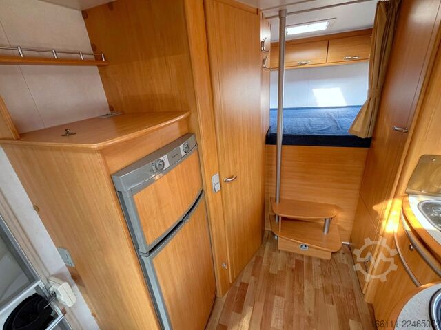 Camper mansardato LMC Liberty A 698 G - Festbett - Klima - Markise -