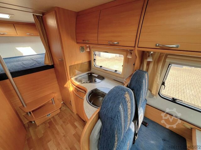 Camper mansardato LMC Liberty A 698 G - Festbett - Klima - Markise -