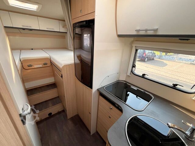 Camper semintegrato SUNLIGHT Aktive T 67 - Hub/Einzelbetten - auto/Sat/TV -